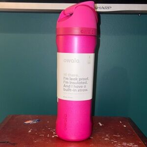 Owala FreeSip 24oz Stainless Steel Water Bottle